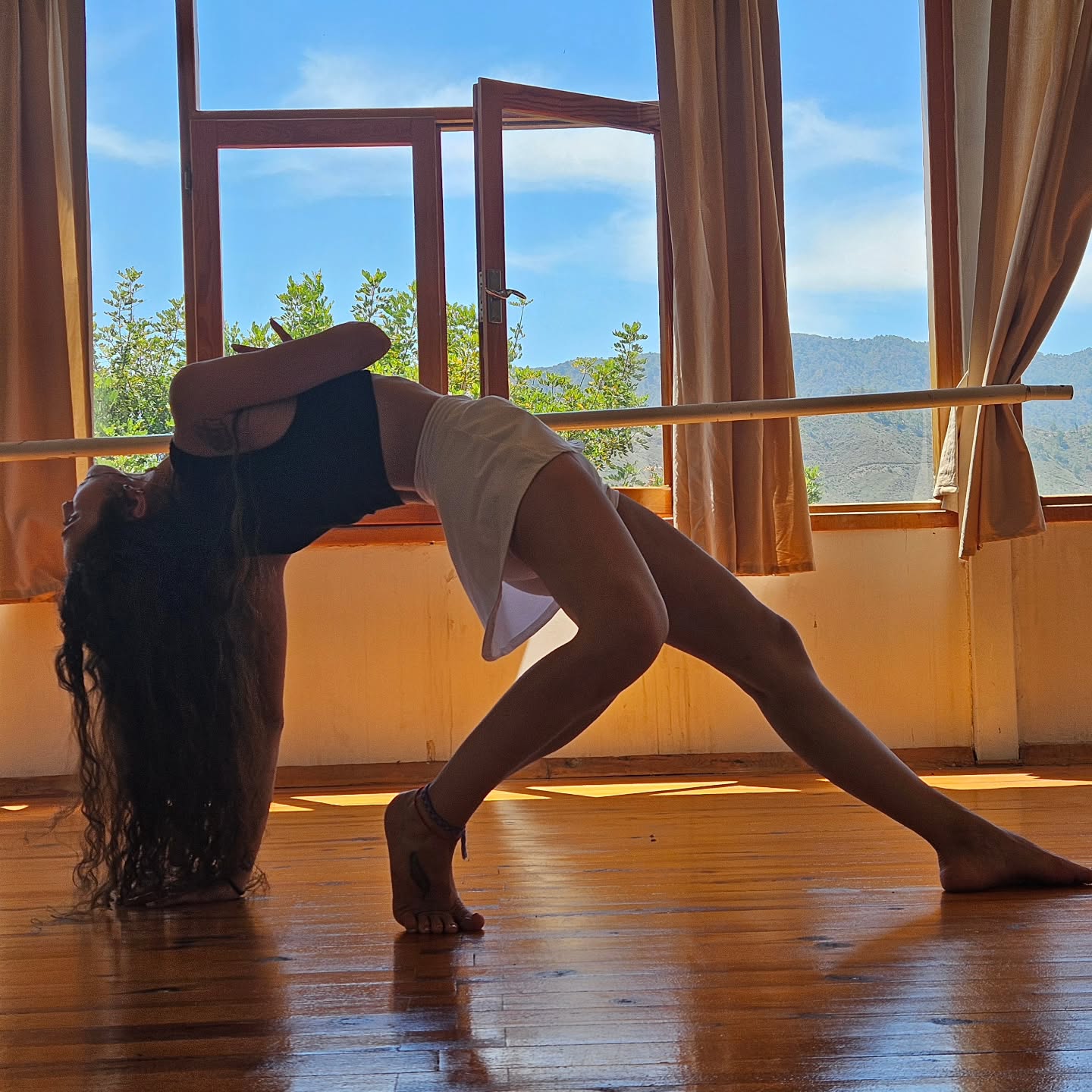 🧘 Esnekliğin Ötesi: Yoga ile Bedenin ve Zihnin Açılması